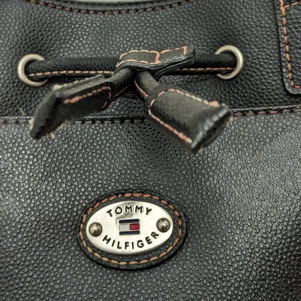 TOMMY HILFIGER Women's Handbag Shoulder Bag Small Satchel Black - Picture 2 of 11